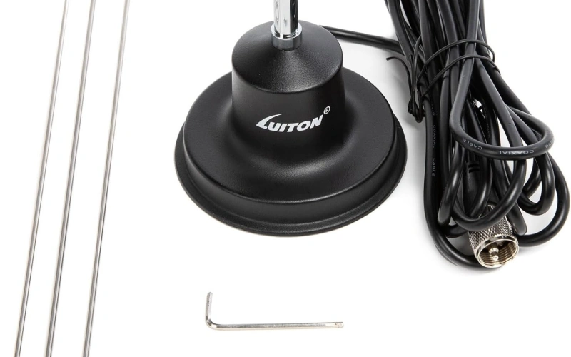 cb antenna feature 03