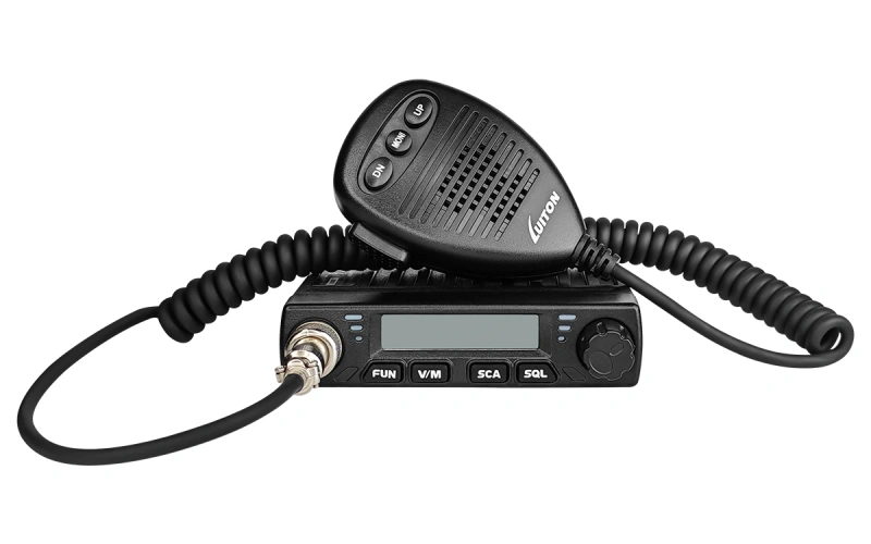 long range cb radio with 199 channels feature 01