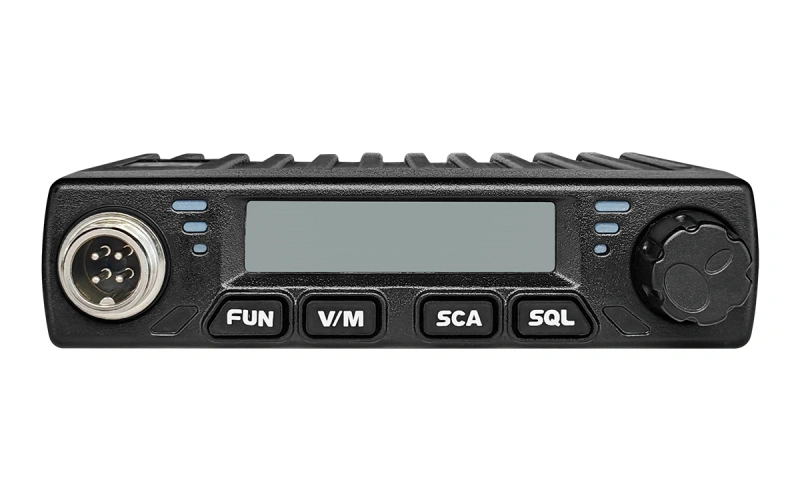 long range cb radio with 199 channels feature 03